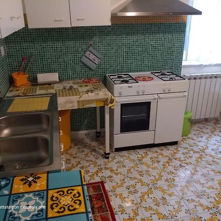 Villa Thomas Bb Conduzione Familiare Forio di Ischia エクステリア 写真